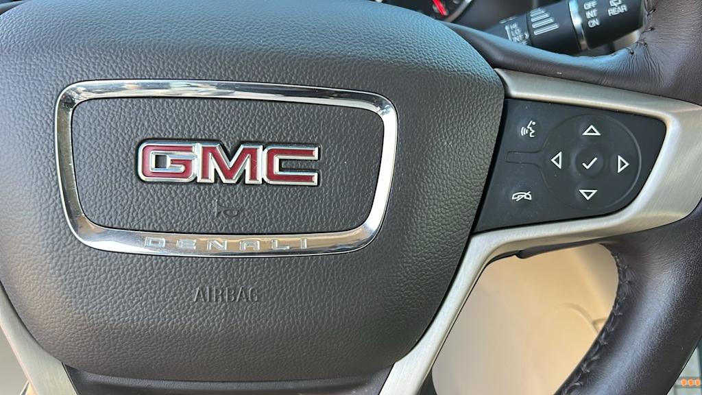 Thumbnail: 2017 GMC Acadia - 27
