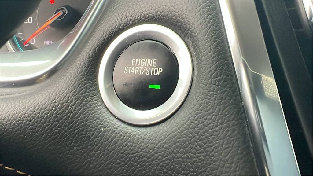 Thumbnail: 2021 Chevrolet Traverse - 25