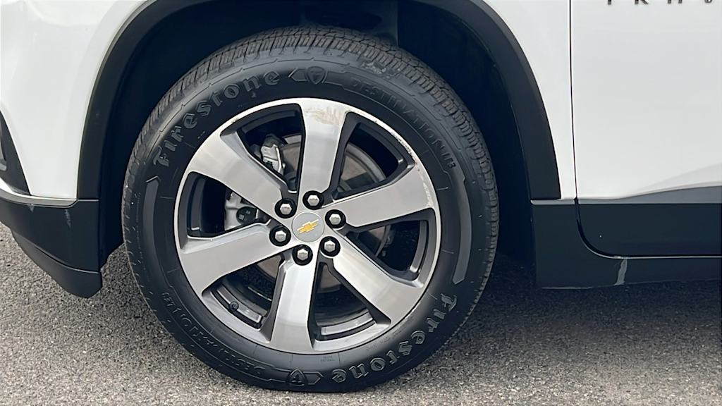 Thumbnail: 2021 Chevrolet Traverse - 8
