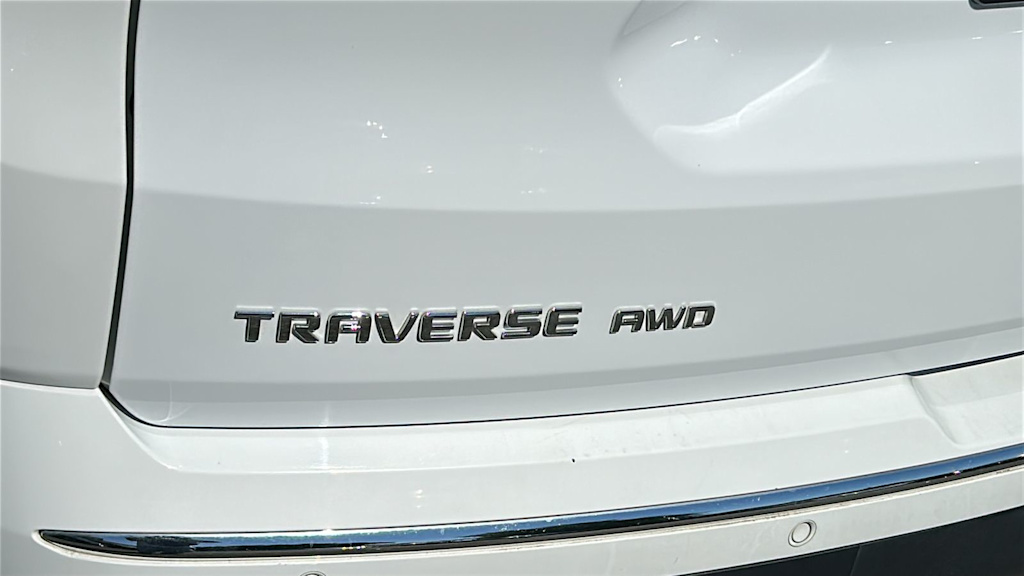 Thumbnail: 2018 Chevrolet Traverse - 7
