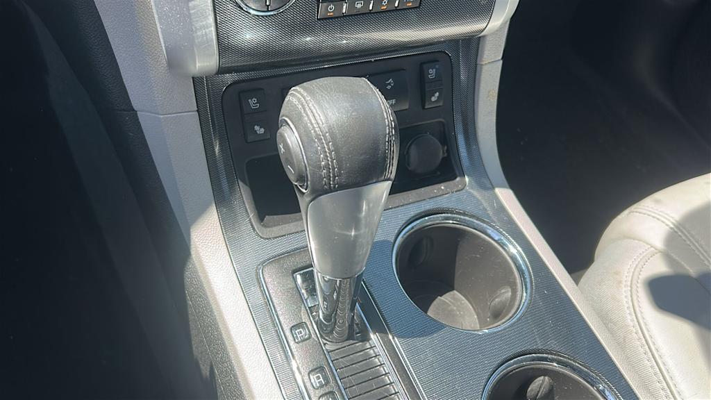 Thumbnail: 2012 Chevrolet Traverse - 12