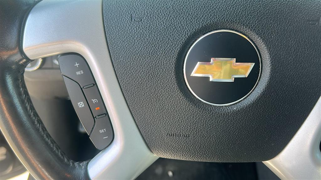Thumbnail: 2012 Chevrolet Traverse - 19