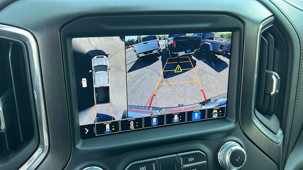 Thumbnail: 2022 GMC Sierra 2500 - 24