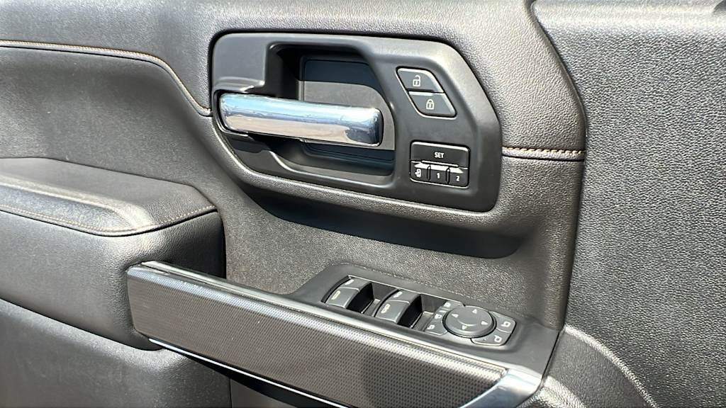 Thumbnail: 2022 GMC Sierra 2500 - 28