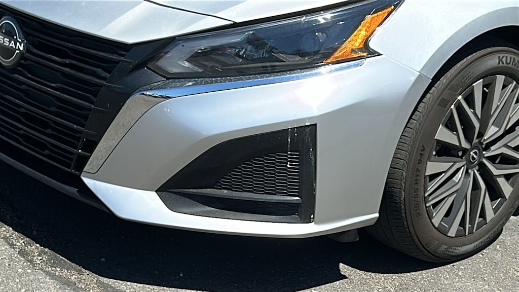 Thumbnail: 2024 Nissan Altima - 10