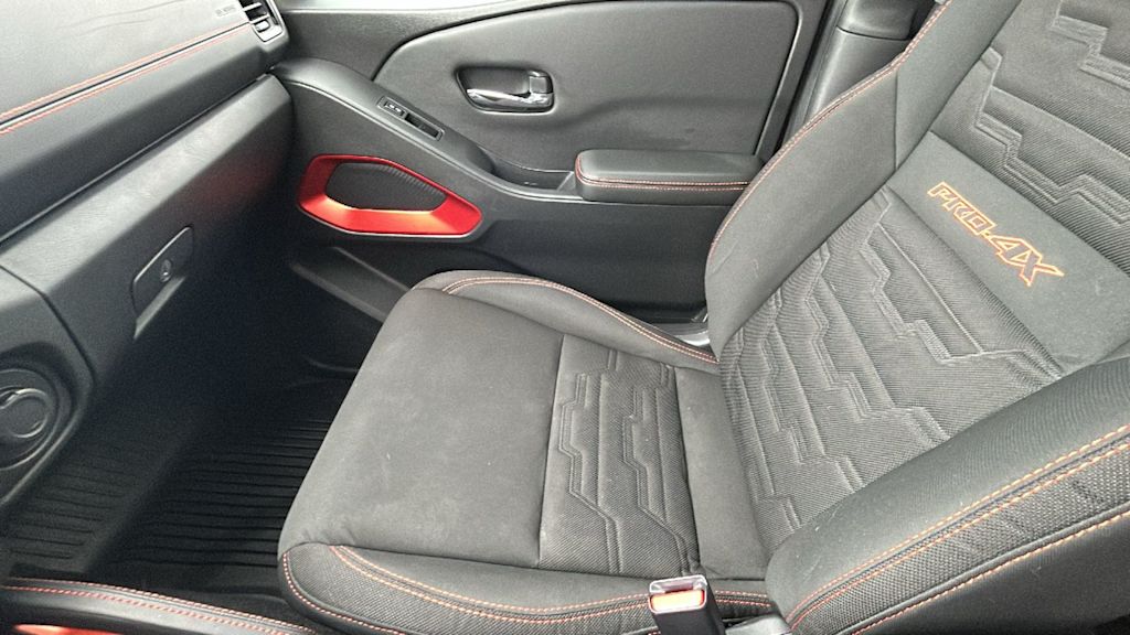 Thumbnail: 2024 Nissan Frontier - 11