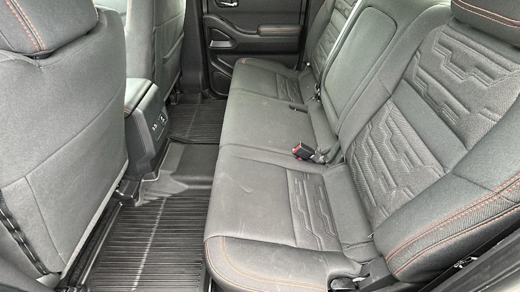 Thumbnail: 2024 Nissan Frontier - 12