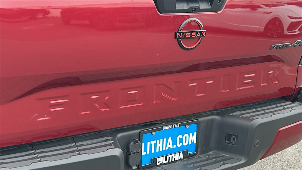 Thumbnail: 2024 Nissan Frontier - 7