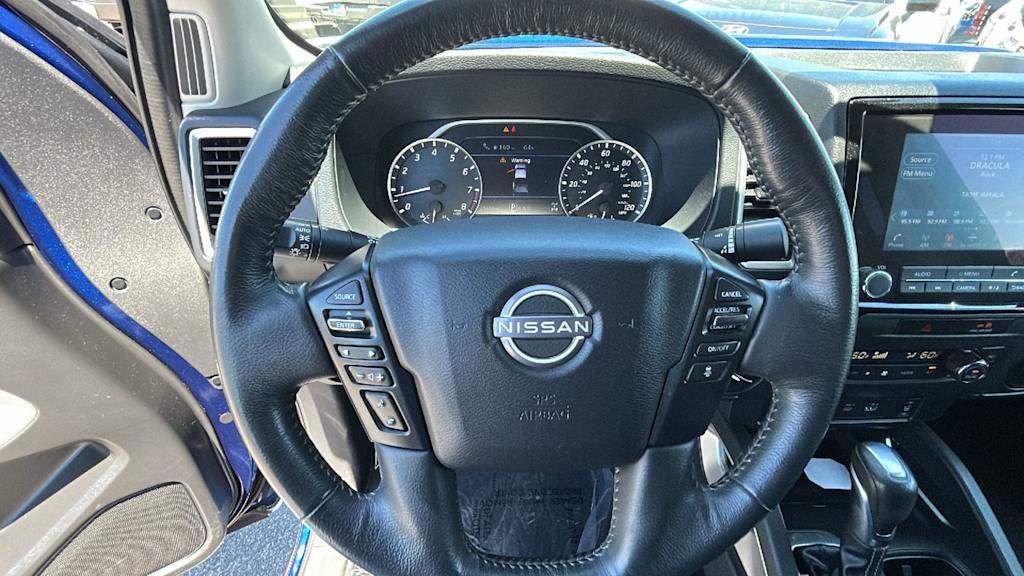 Thumbnail: 2023 Nissan Frontier - 9