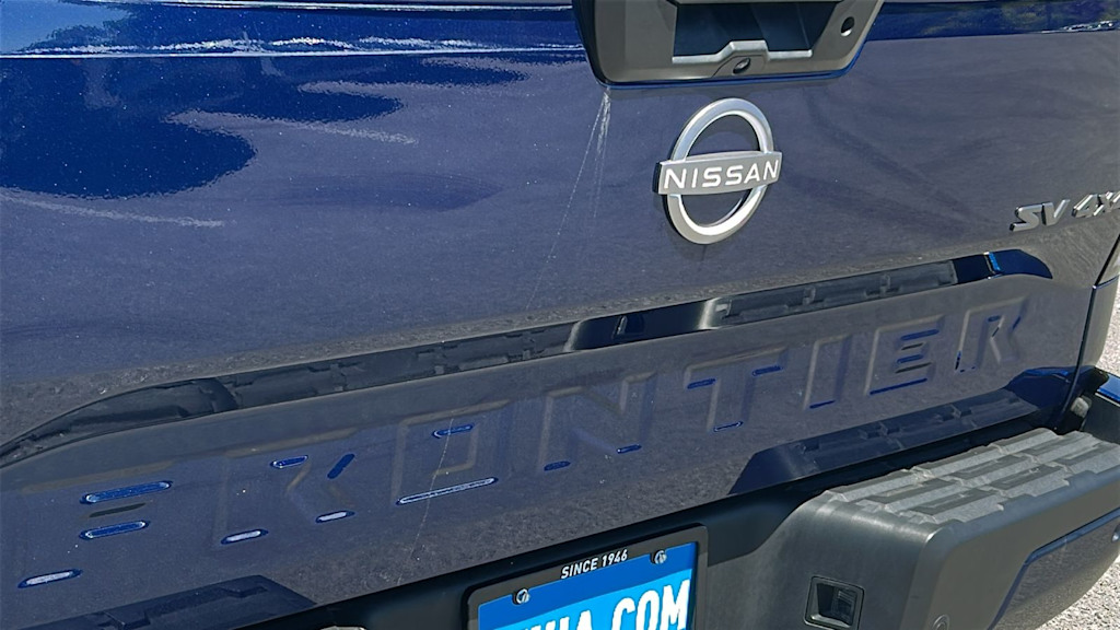 Thumbnail: 2023 Nissan Frontier - 7