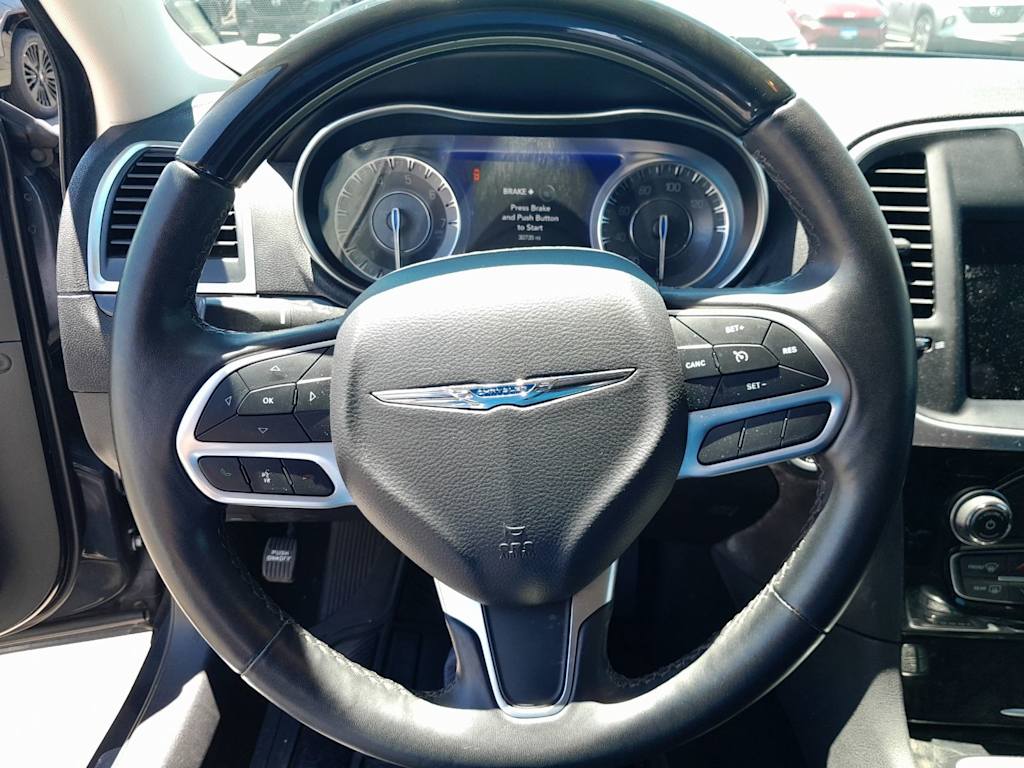 Thumbnail: 2019 Chrysler 300 - 2