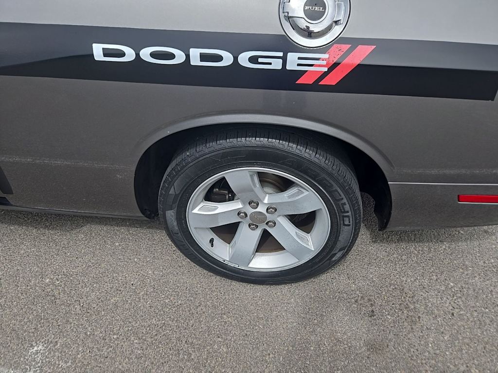 Thumbnail: 2012 Dodge Challenger - 13