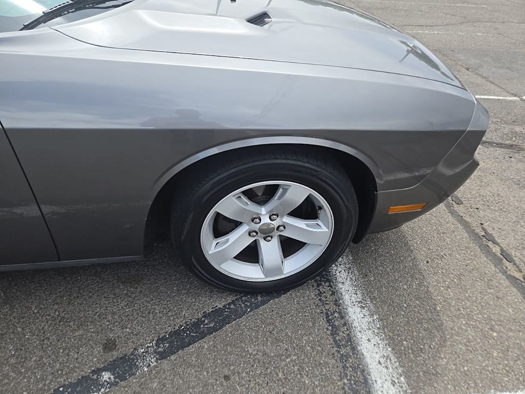 Thumbnail: 2012 Dodge Challenger - 18