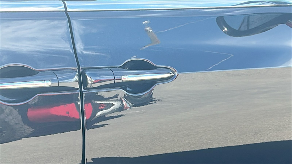 Thumbnail: 2023 Chrysler Pacifica - 17