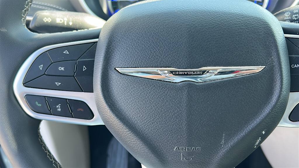 Thumbnail: 2024 Chrysler Pacifica - 19