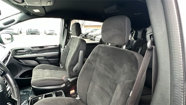 2019 Dodge Grand Caravan SE 25