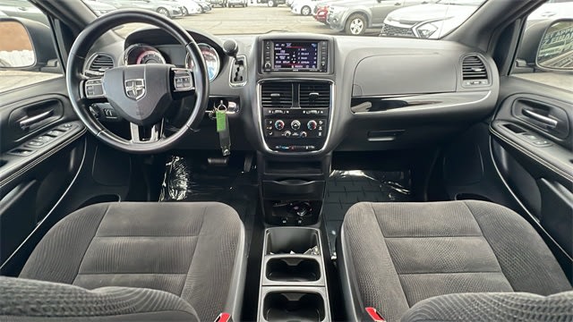 2019 Dodge Grand Caravan SE 10