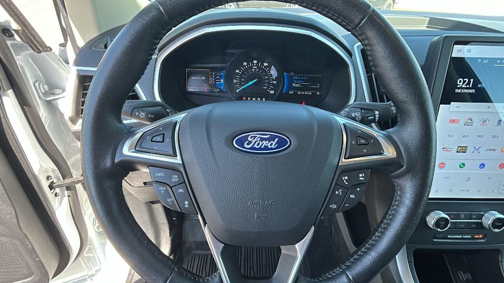 Thumbnail: 2021 Ford Edge - 9