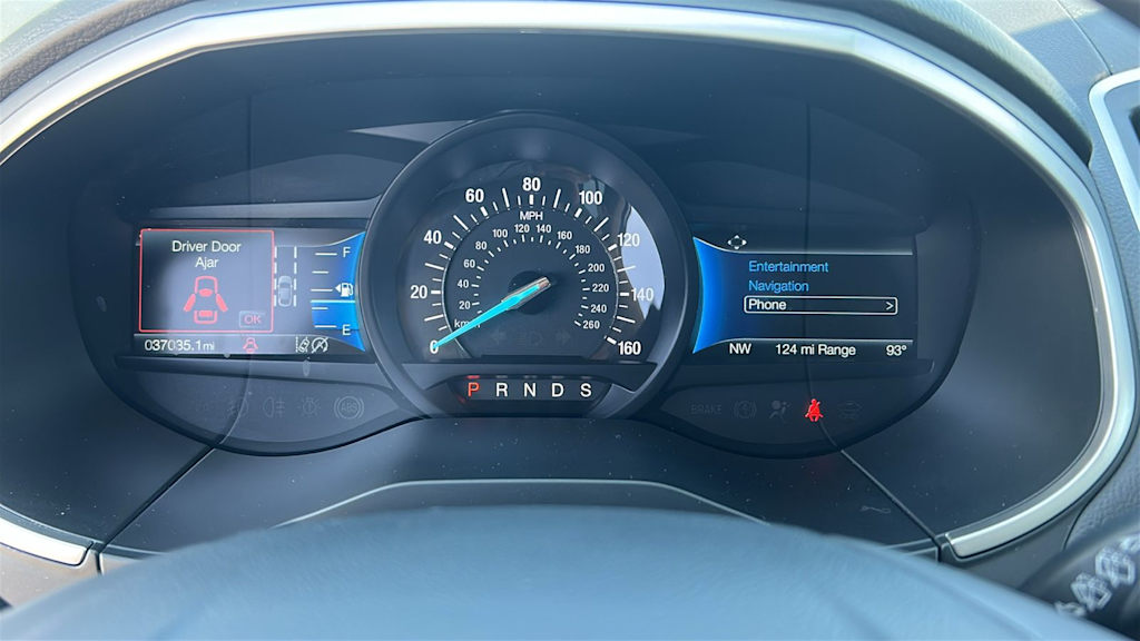 Thumbnail: 2021 Ford Edge - 16