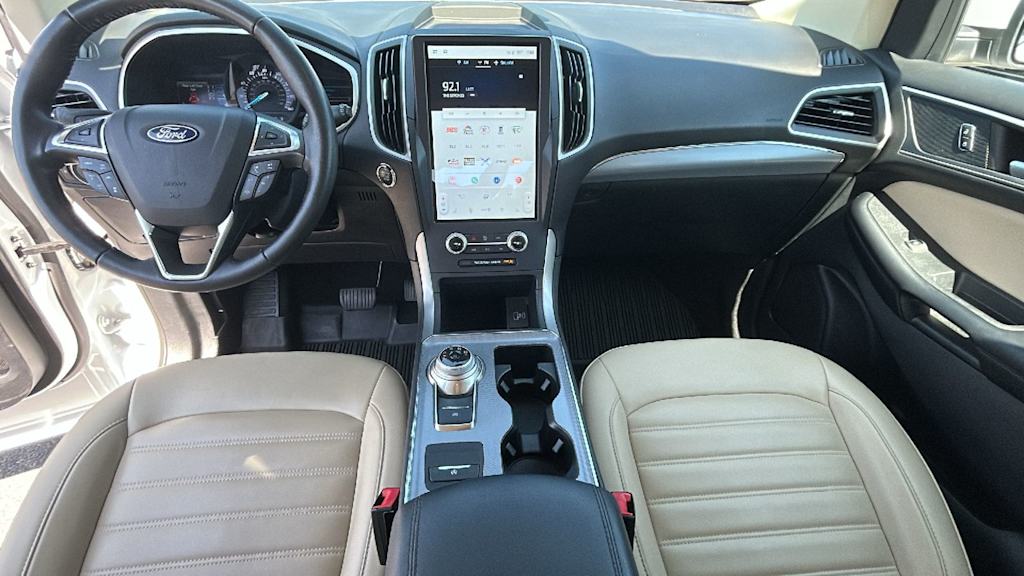 Thumbnail: 2021 Ford Edge - 13