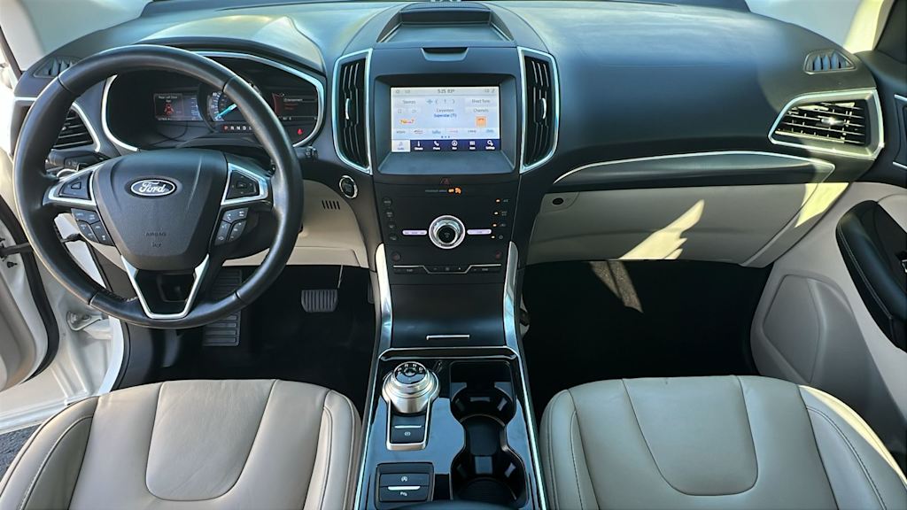 Thumbnail: 2020 Ford Edge - 13