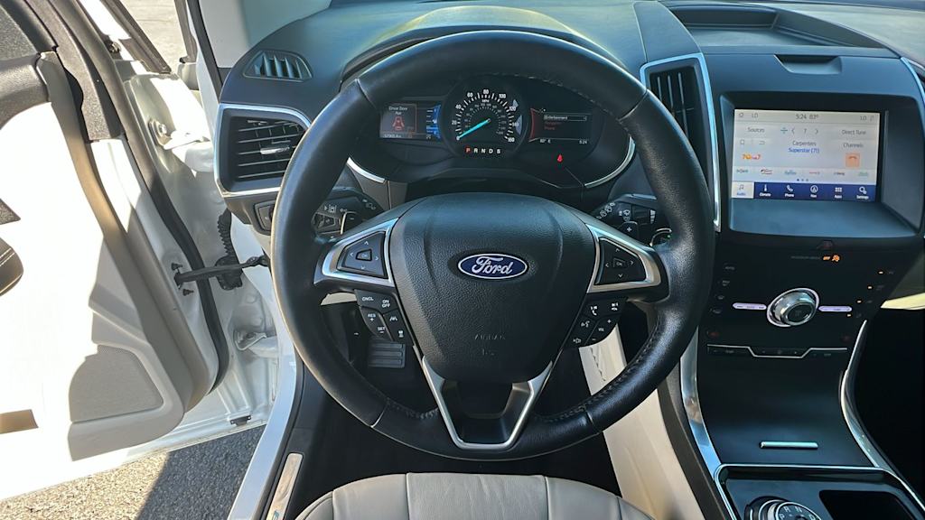Thumbnail: 2020 Ford Edge - 9
