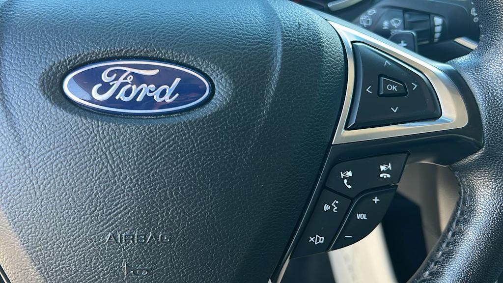 Thumbnail: 2020 Ford Edge - 27