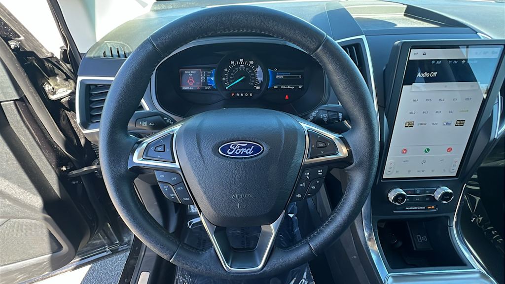 Thumbnail: 2024 Ford Edge - 9