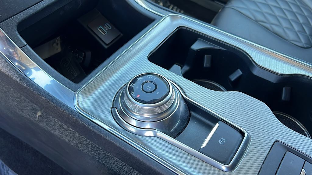 Thumbnail: 2024 Ford Edge - 15