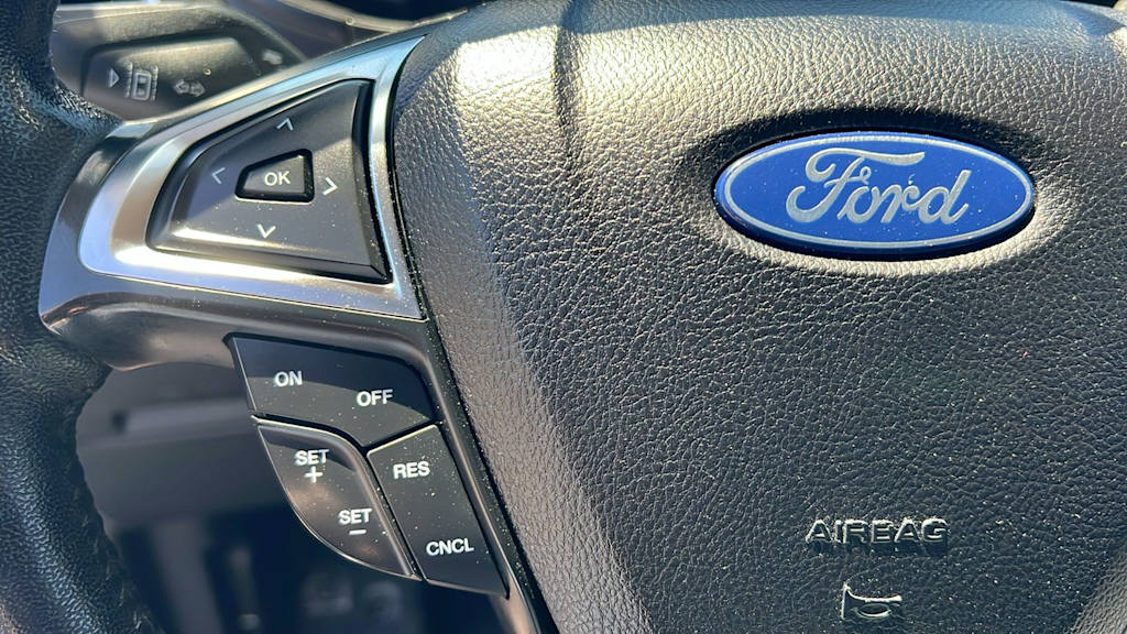 Thumbnail: 2022 Ford Edge - 18