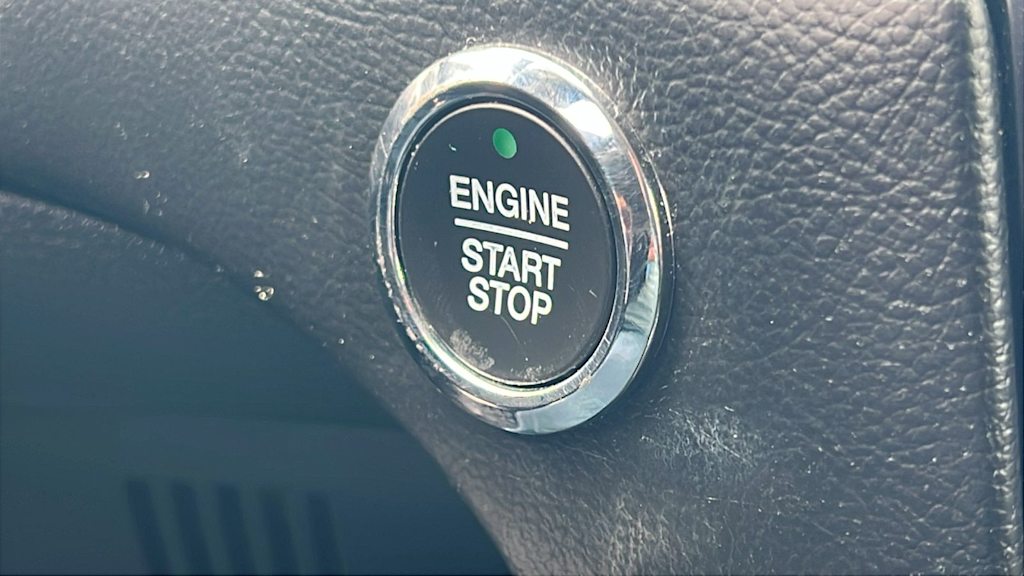 Thumbnail: 2022 Ford Edge - 25