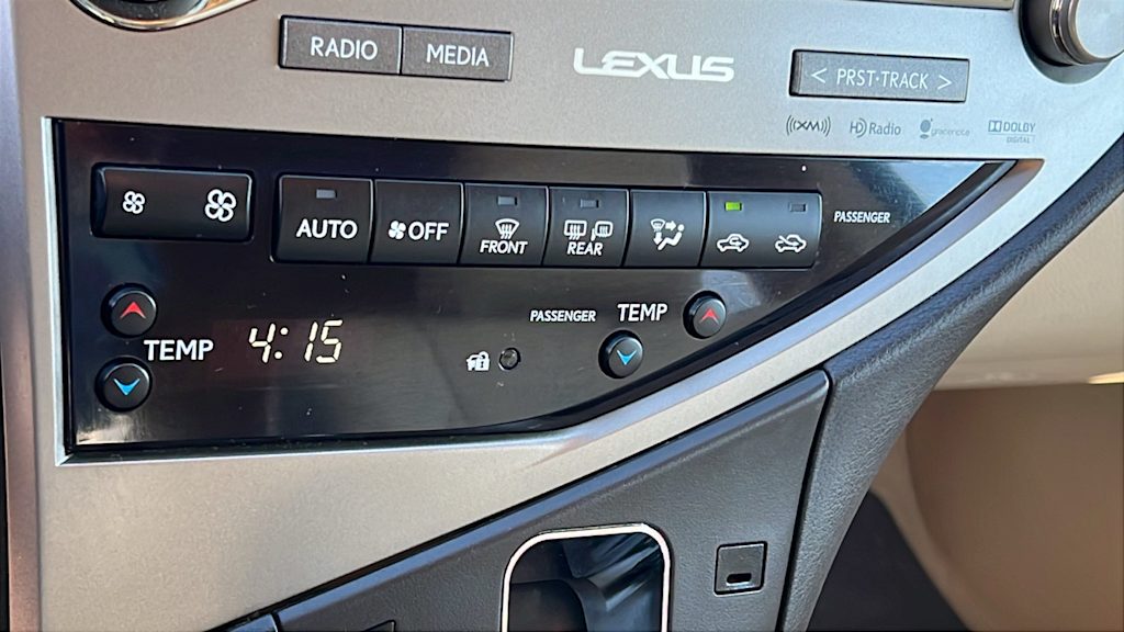 Thumbnail: 2015 Lexus RX - 22