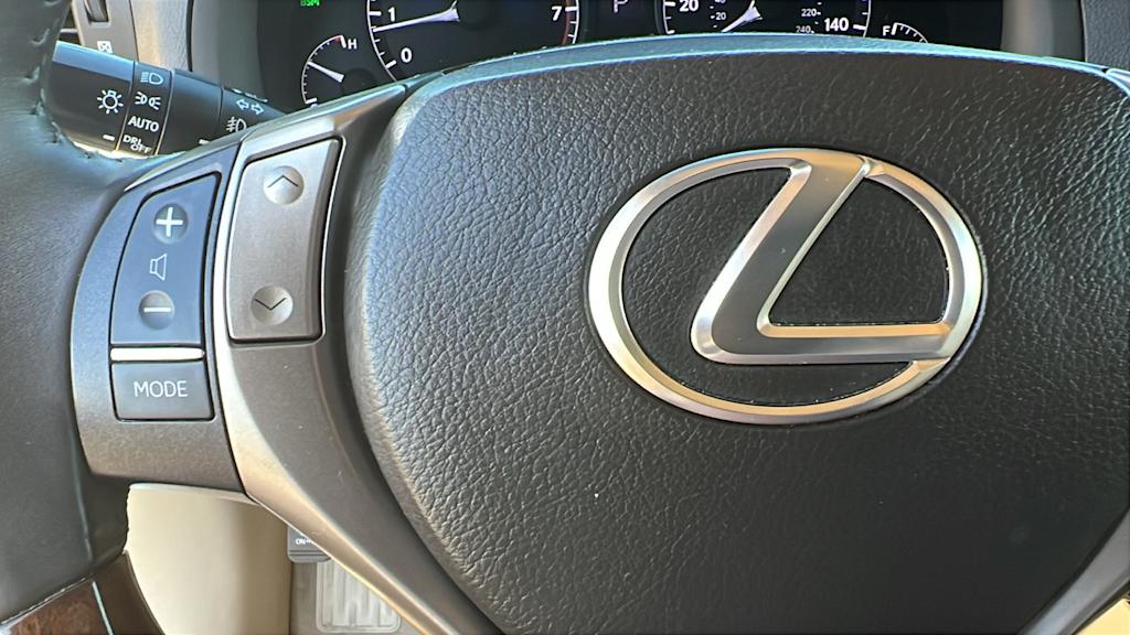 Thumbnail: 2015 Lexus RX - 24