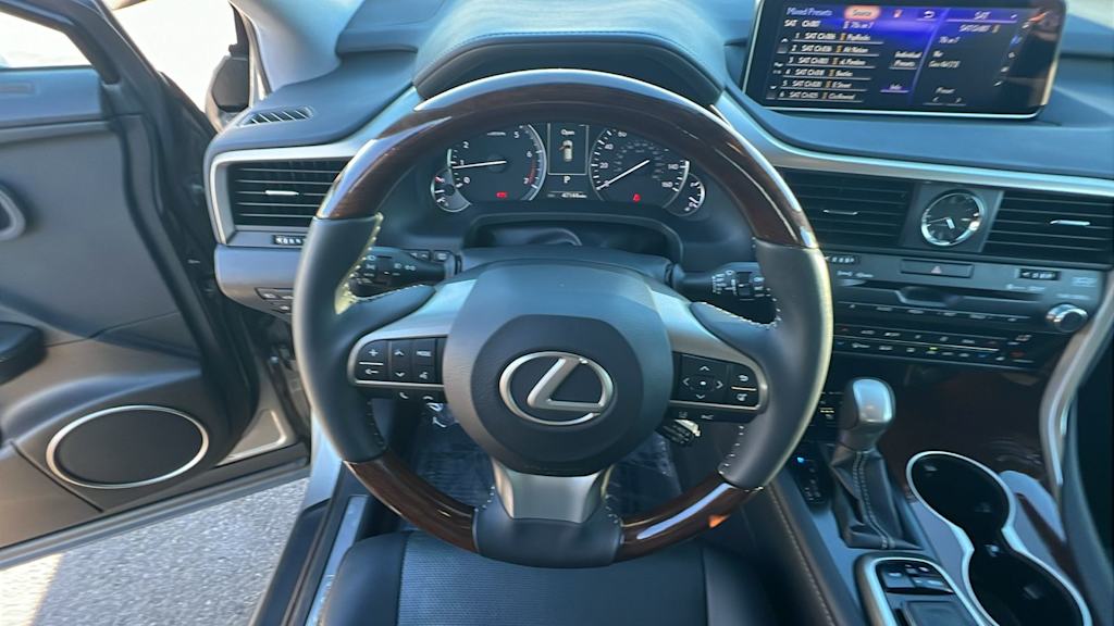 Thumbnail: 2018 Lexus RX - 9