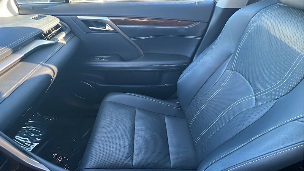 Thumbnail: 2018 Lexus RX - 11