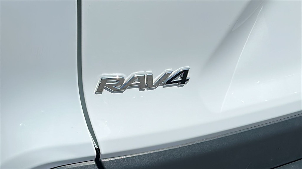 Thumbnail: 2024 Toyota RAV4 - 6