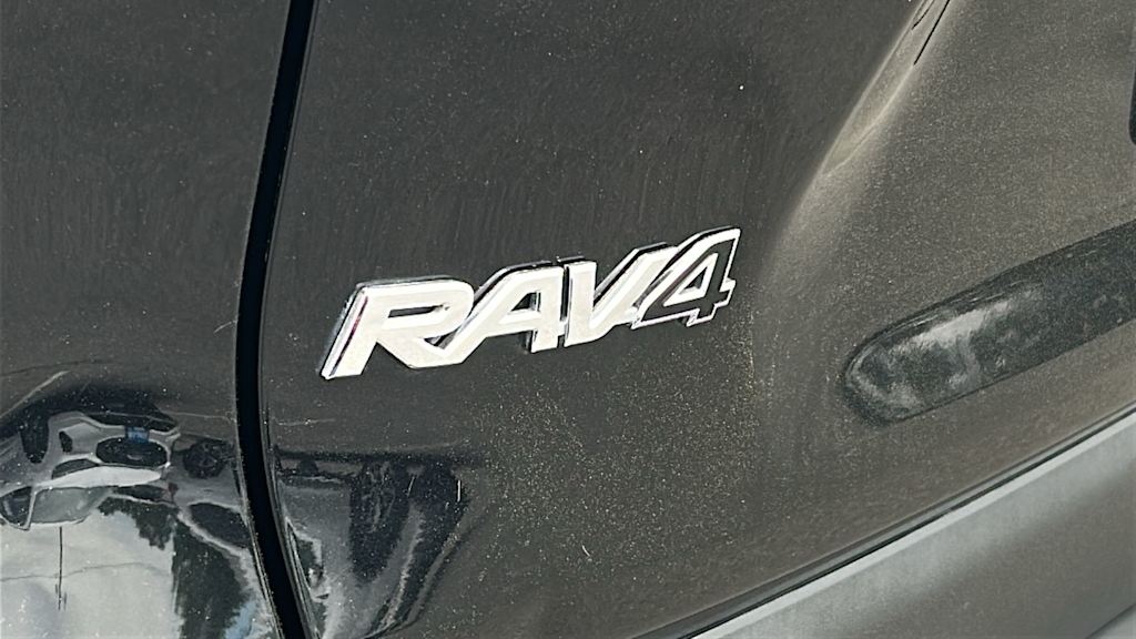 Thumbnail: 2024 Toyota RAV4 - 7