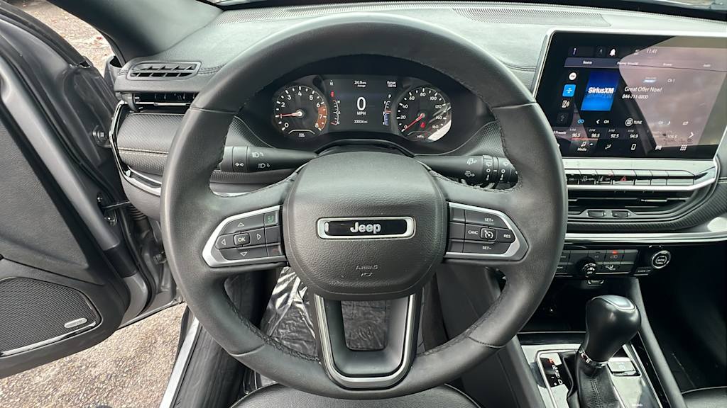 Thumbnail: 2022 Jeep Compass - 9