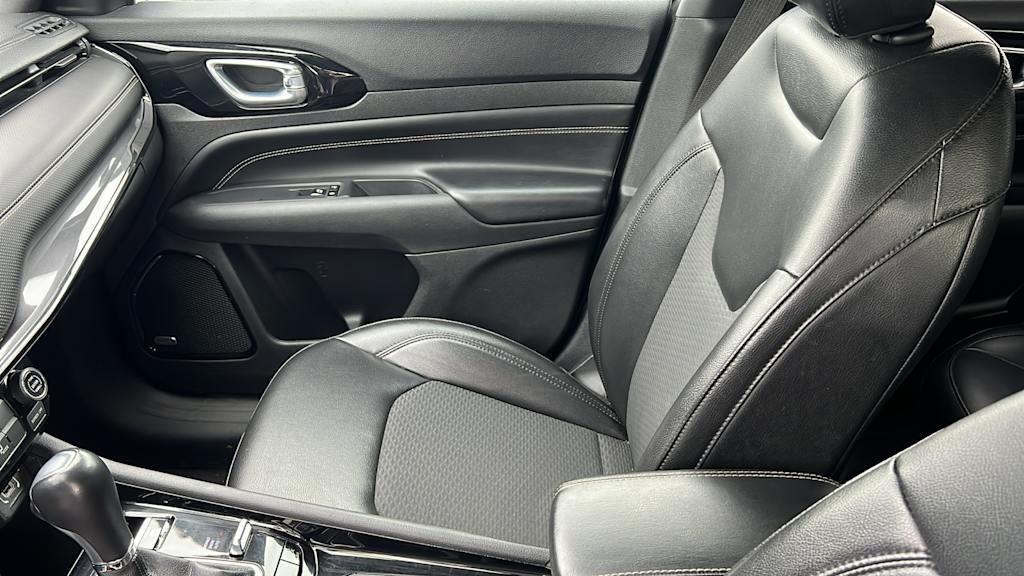 Thumbnail: 2022 Jeep Compass - 11