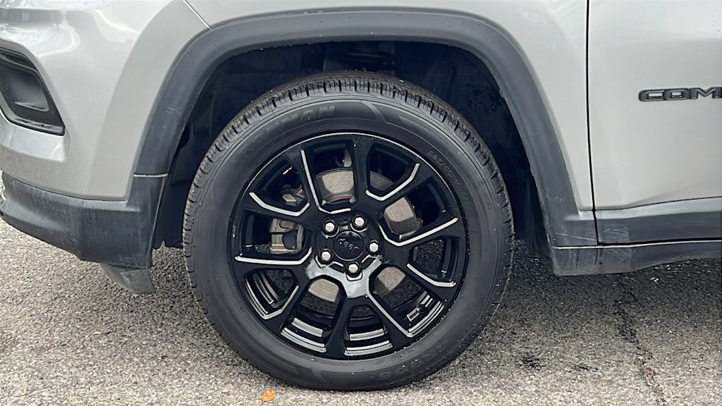 Thumbnail: 2022 Jeep Compass - 8