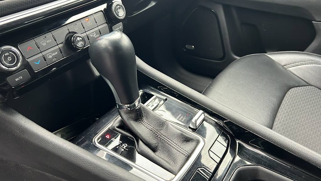 Thumbnail: 2022 Jeep Compass - 15