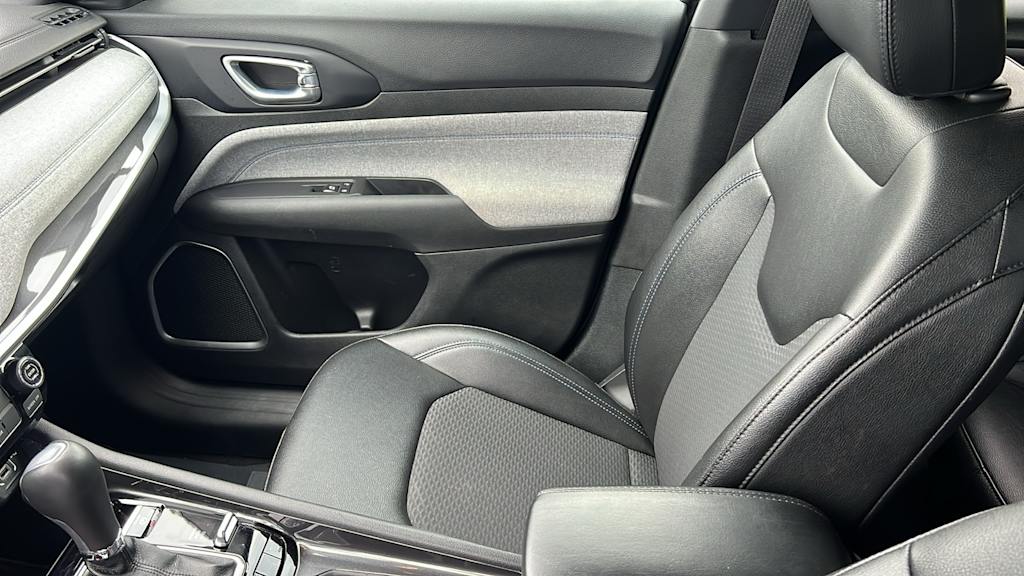 Thumbnail: 2024 Jeep Compass - 10