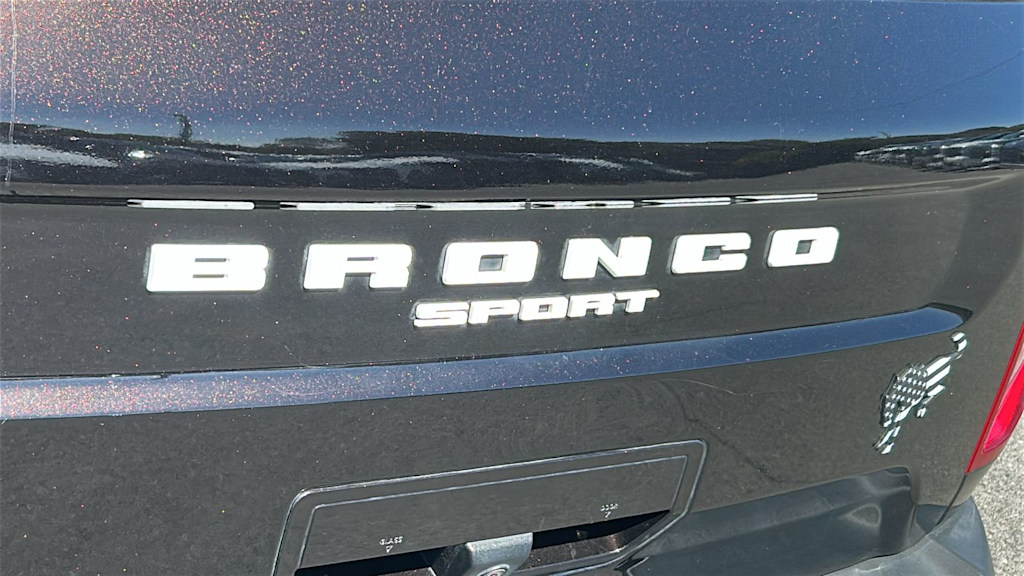 Thumbnail: 2021 Ford Bronco Sport - 6