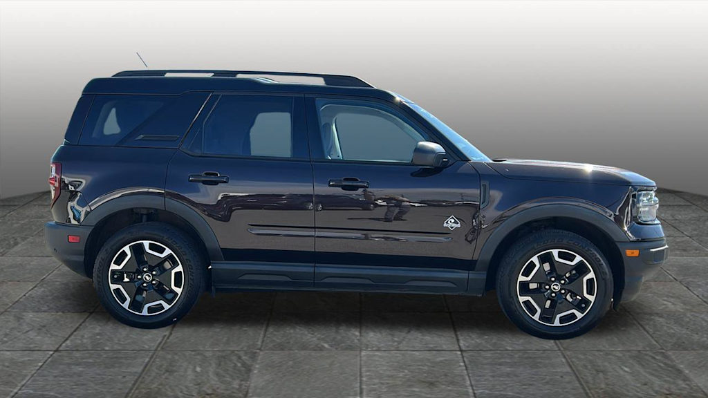 Thumbnail: 2021 Ford Bronco Sport - 15