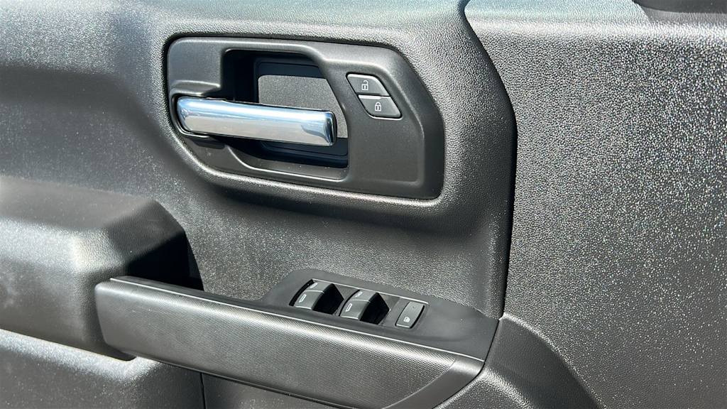 Thumbnail: 2022 Chevrolet Silverado 1500 - 28
