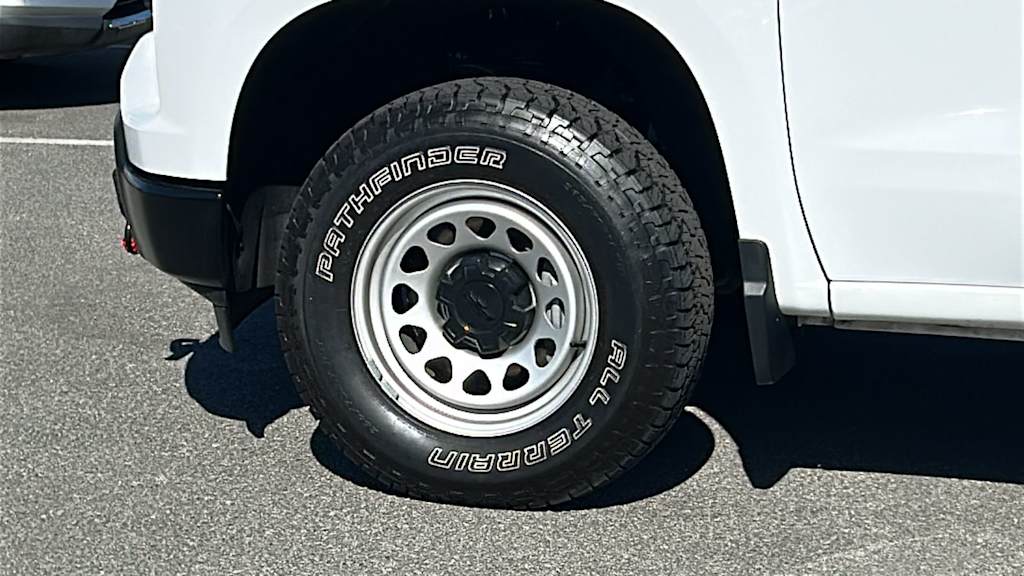 Thumbnail: 2022 Chevrolet Silverado 1500 - 8