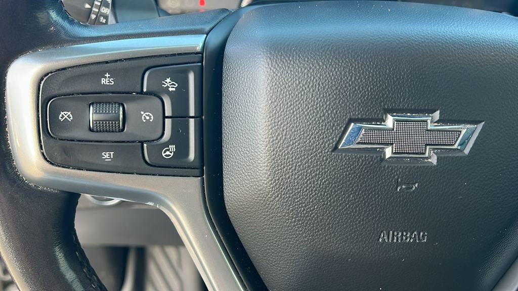 Thumbnail: 2022 Chevrolet Silverado 1500 - 23