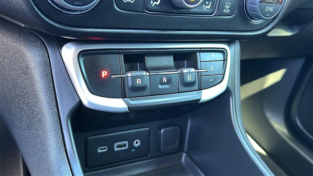 Thumbnail: 2023 GMC Terrain - 22