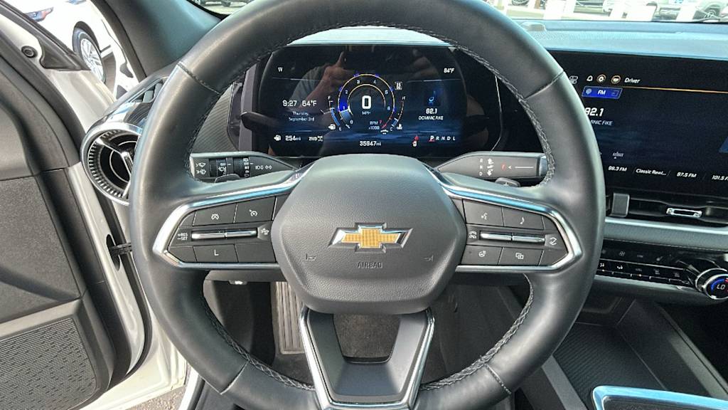Thumbnail: 2025 Chevrolet Equinox - 9