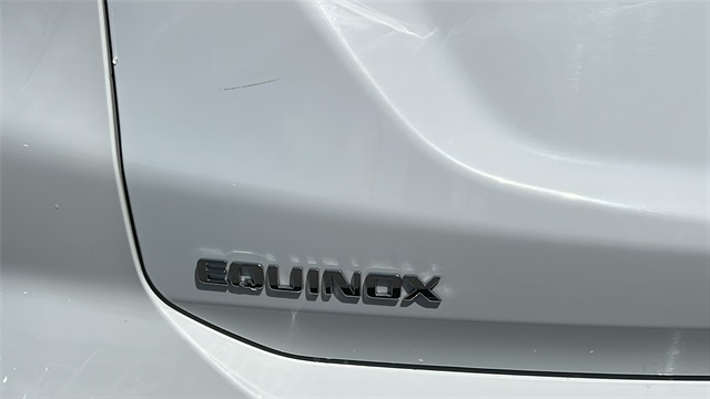 2024 Chevrolet Equinox LT 8
